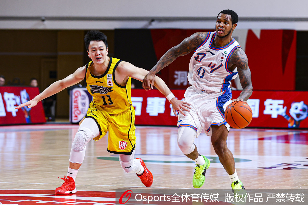 亨特38分四川五粮金樽险胜九台农商银行